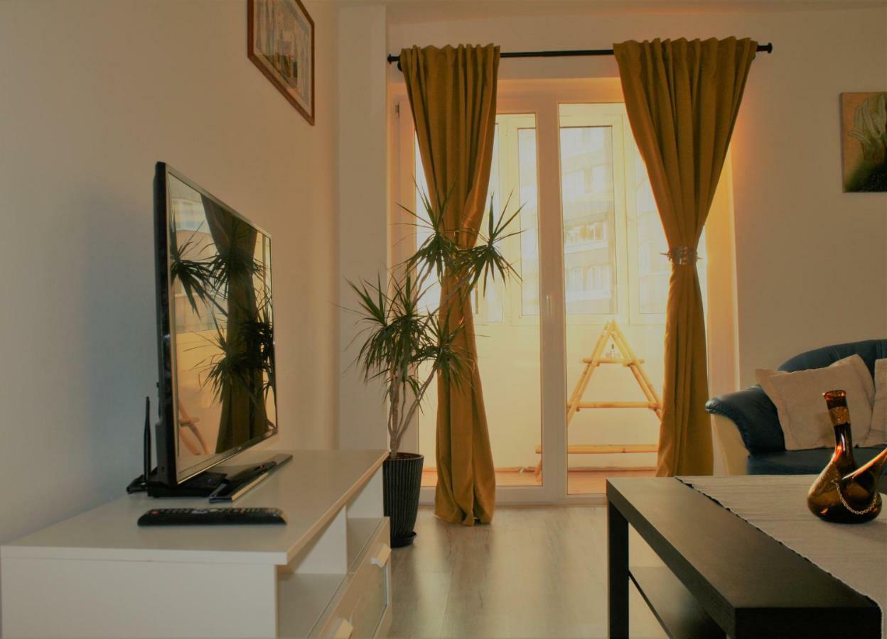 Casa Peterfi Apartment Targu-Mures Bagian luar foto