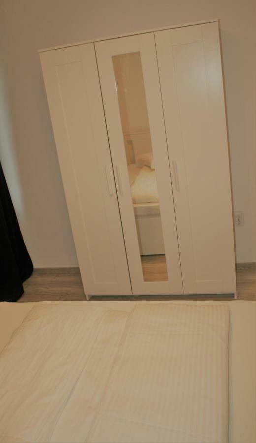Casa Peterfi Apartment Targu-Mures Bagian luar foto